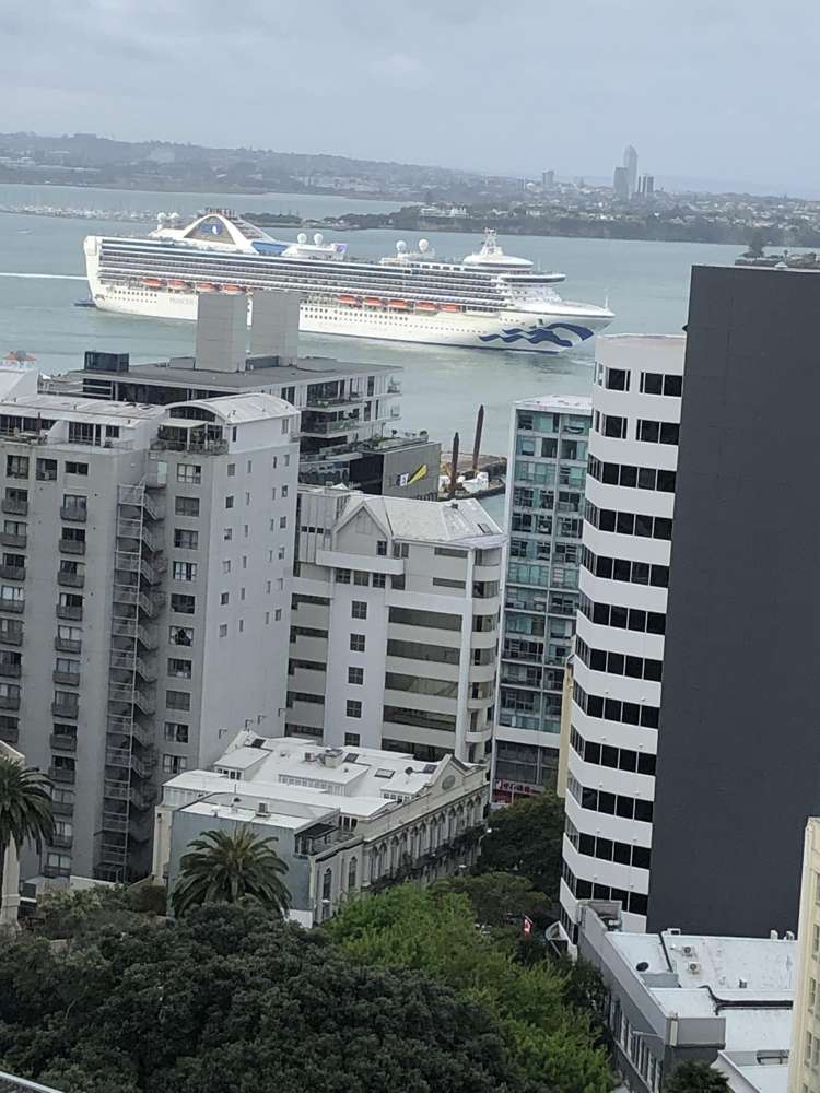 2203/10 Waterloo Quadrant Auckland Central_33