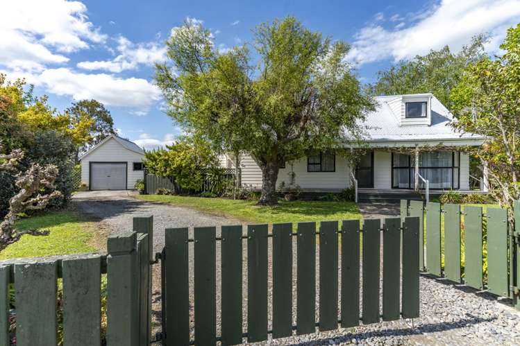 25 King Street Carterton_18