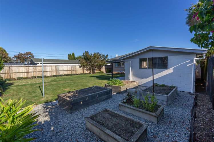 28 Appleby Crescent Burnside_16