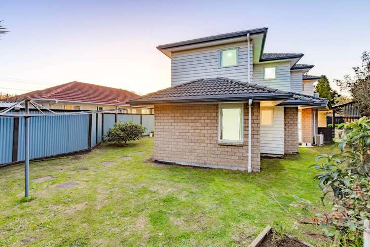 20a Sutton Crescent Papakura_17