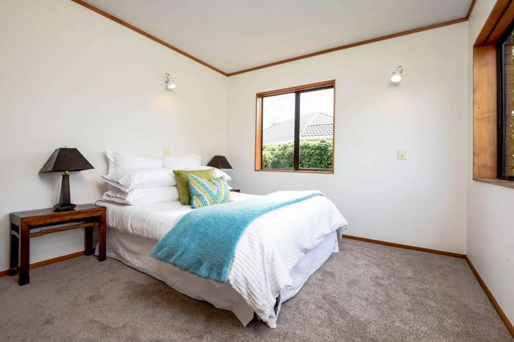 1 Otakau Road Milford_16