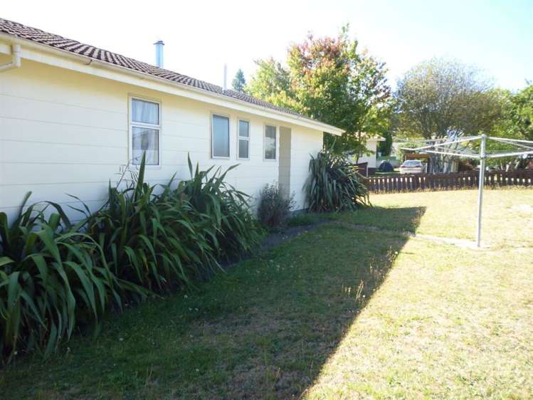 24 Falkner Park Taumarunui_3