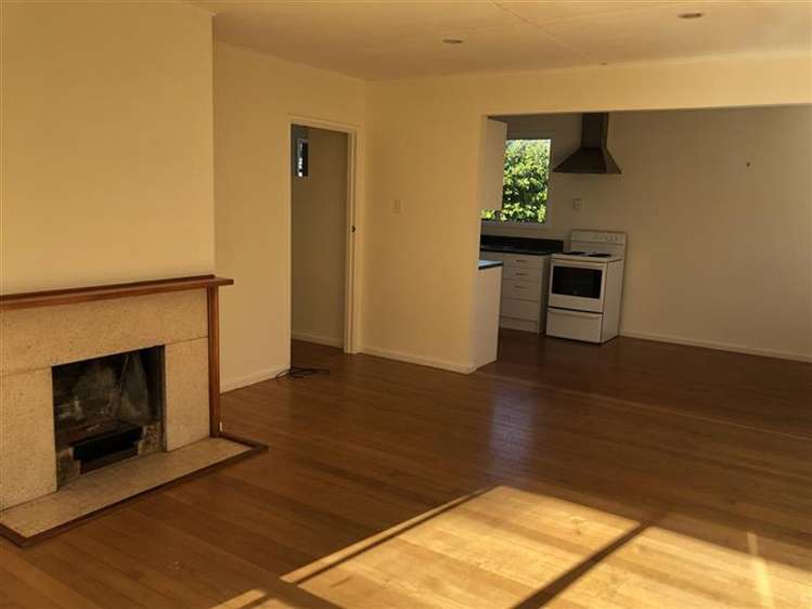 26 Benghazi Road Panmure_1