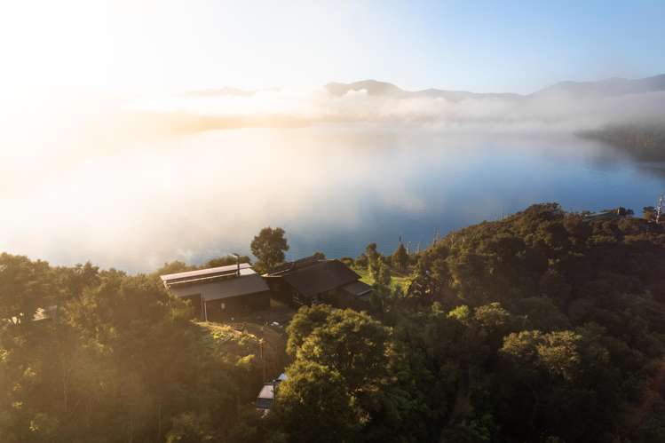 448 Tamuakawawe Bay Marlborough Sounds_18
