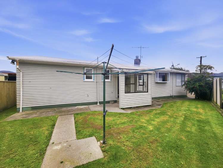 2 Miles Crescent 10629_14