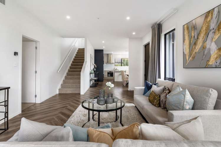 1 Wesleyan Street Paerata_5