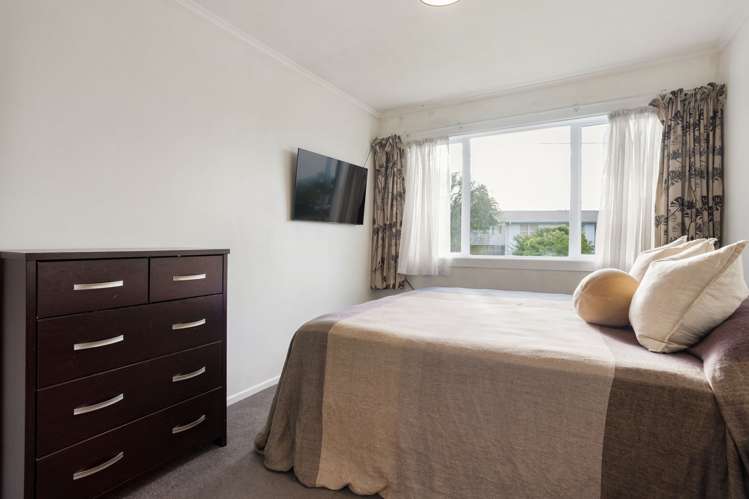 20 Te Anau Place Glenview_11