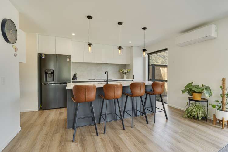 8 Erskine Street Dalefield/Wakatipu Basin_7