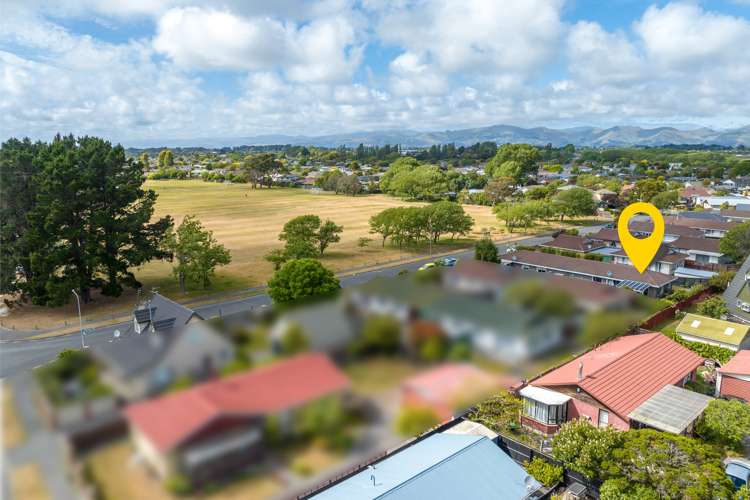 2/95 Cottonwood Street Parklands_15