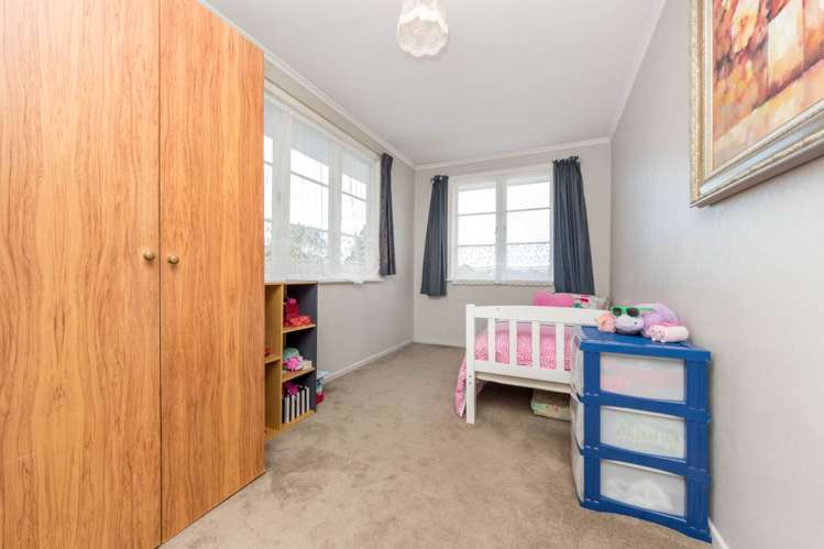 8 Westall Road New Lynn_3