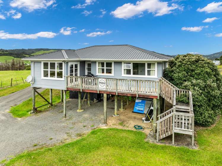 35 Boundary Road Hikurangi_21