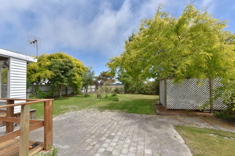 77 Dunns Avenue The Pines Beach_17