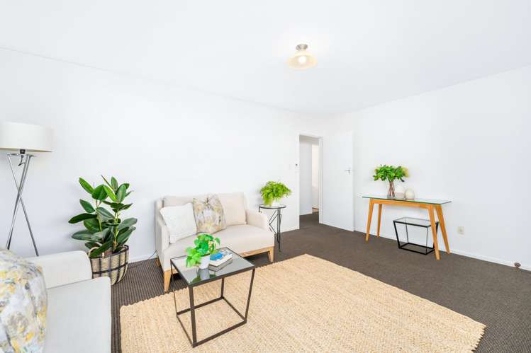 2/54 Devon Street Sydenham_7