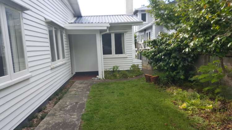 34 Tuatoru Street Eastbourne_3