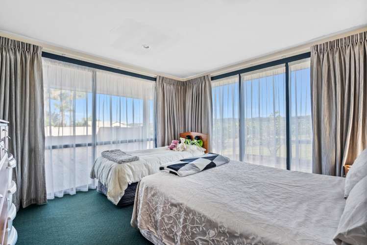 9 Pebble Beach Boulevard Te Kamo_7