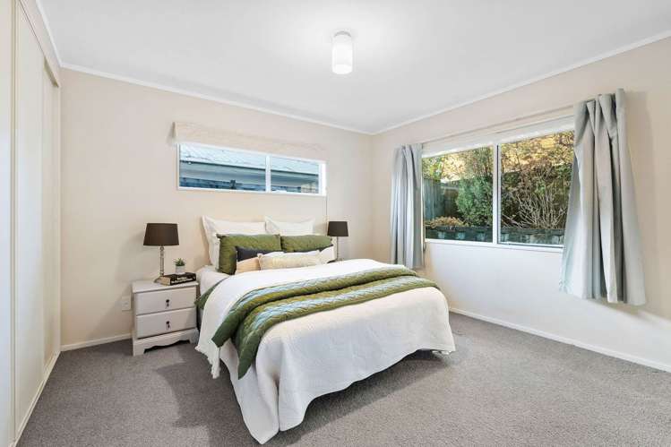299B Glengarry Road Glen Eden_10