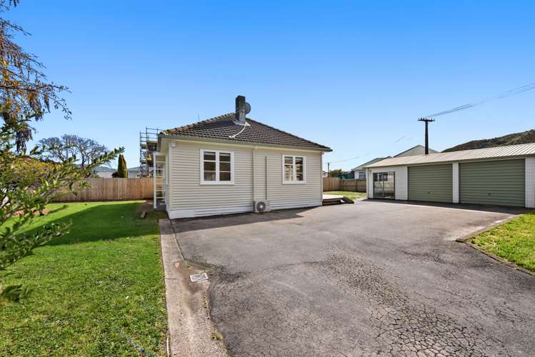 2 Meldrum Street Naenae_16