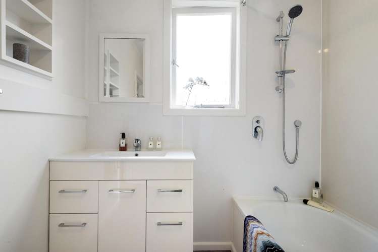 8 Maritime Terrace Birkenhead_13