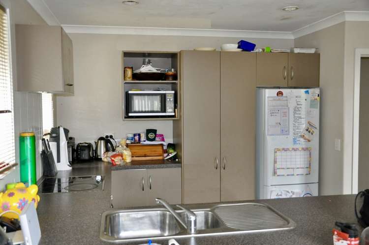 21/2 Grace Avenue Leamington_3