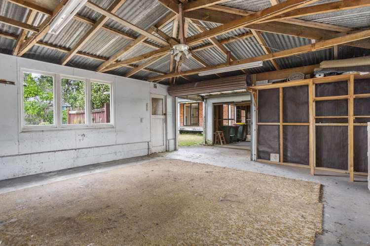 37 Halberg Street Papakura_16