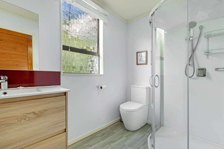68 Wairau Road Picton_12