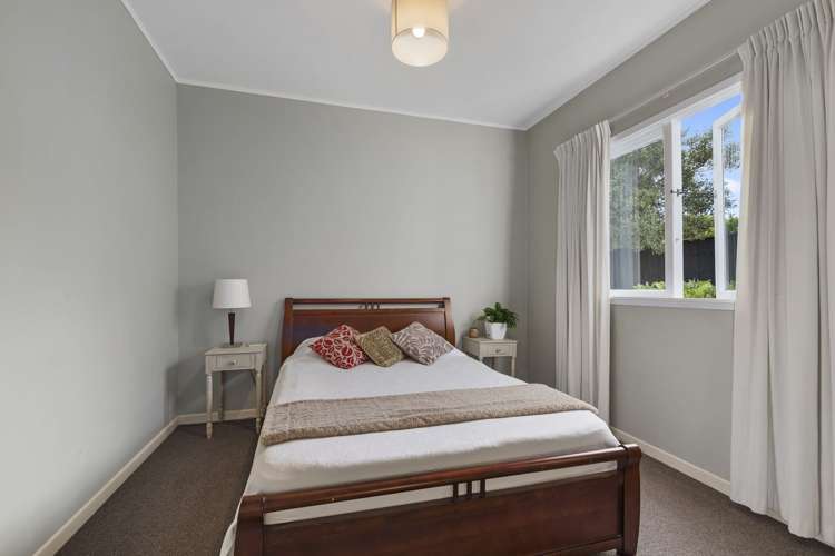 21 Merani Street Narrow Neck_17