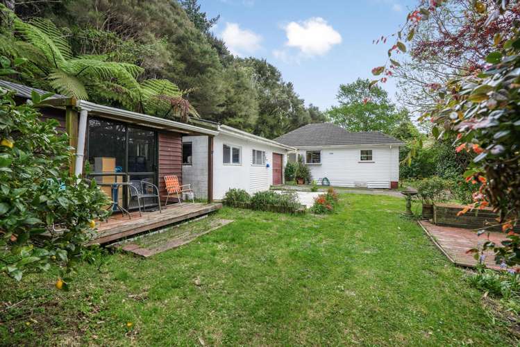4 Karaka Street Otaki Beach_19