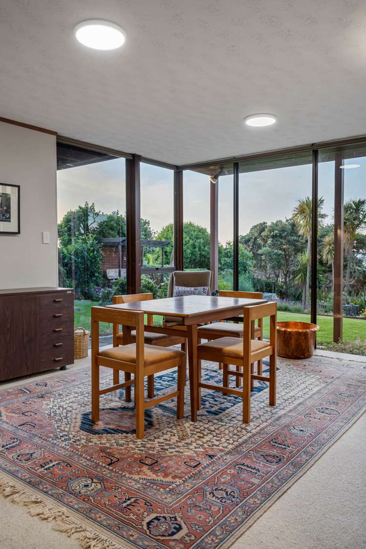 60 Pacific Parade Army Bay_62