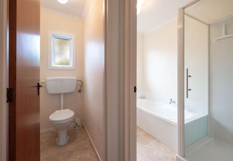 9 Sovereign Street The Wood_18