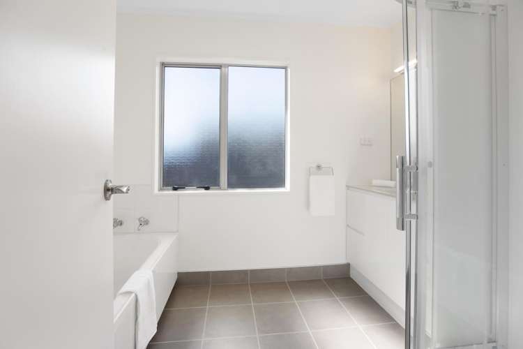 338 Papamoa Beach Road Papamoa Beach_11