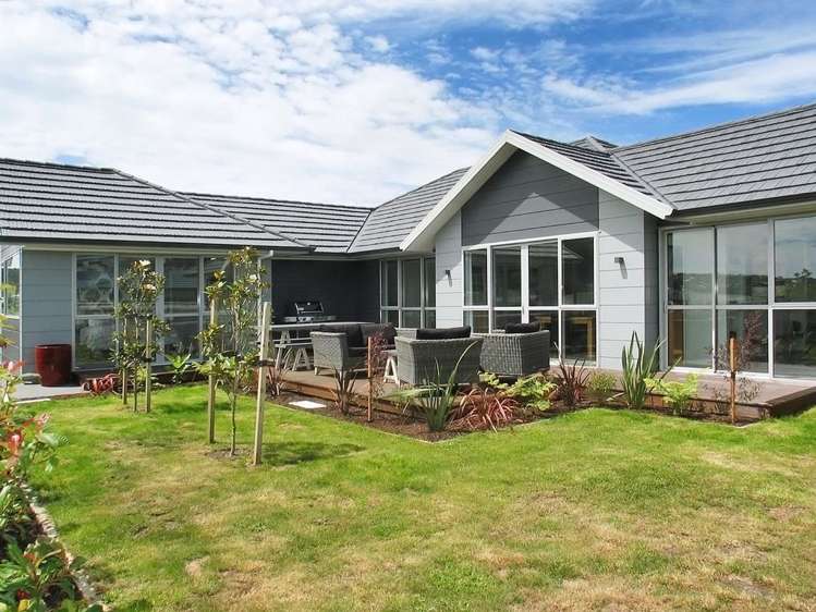 3 Margaret Shields Avenue Aotea_24