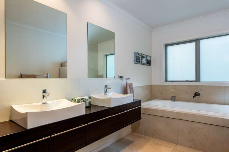 131 Kowhai Road Mairangi Bay_21