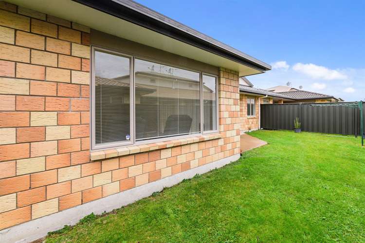 11/64 Kawaha Point Road Kawaha Point_12