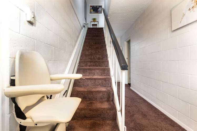 1/29 Waikawa Road Picton_18