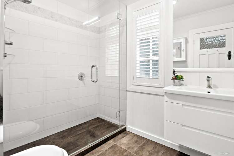 6a Renown Avenue Greenlane_17