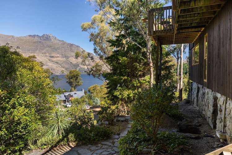 44 Arawata Terrace Sunshine Bay_20
