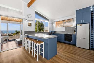 34 Ferguson Street North_3