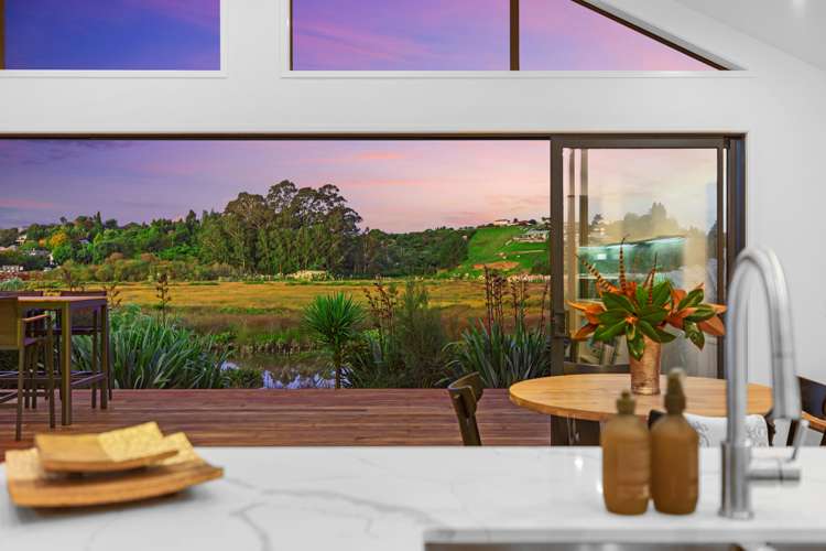 5 Pekapeka Lane Poike_16