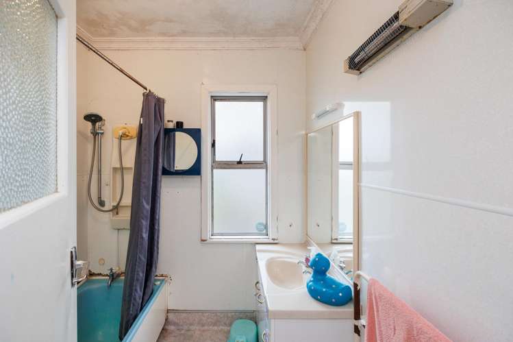 32 Haydon Street Roslyn_8