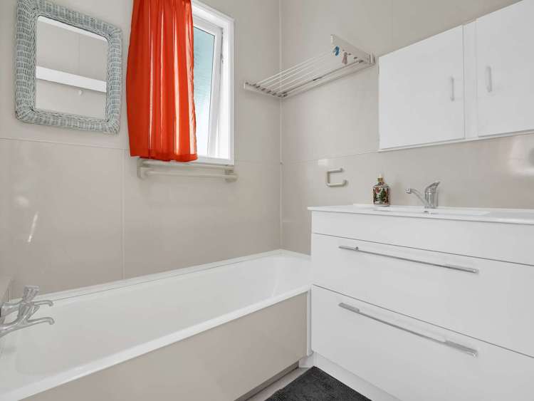 188 Normanby Road Paeroa_12