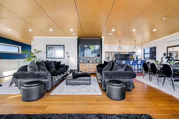 57 Hawaiian Parade Arkles Bay_6