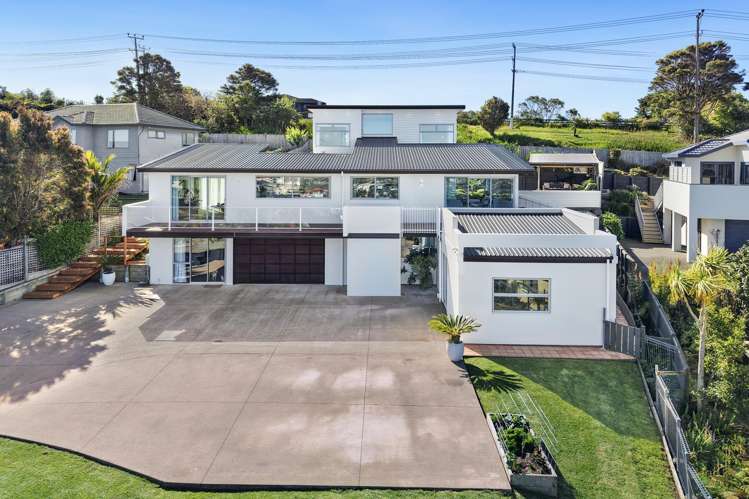 70 Waldorf Crescent Orewa_2