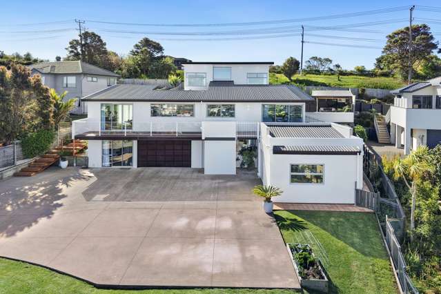 70 Waldorf Crescent Orewa_2