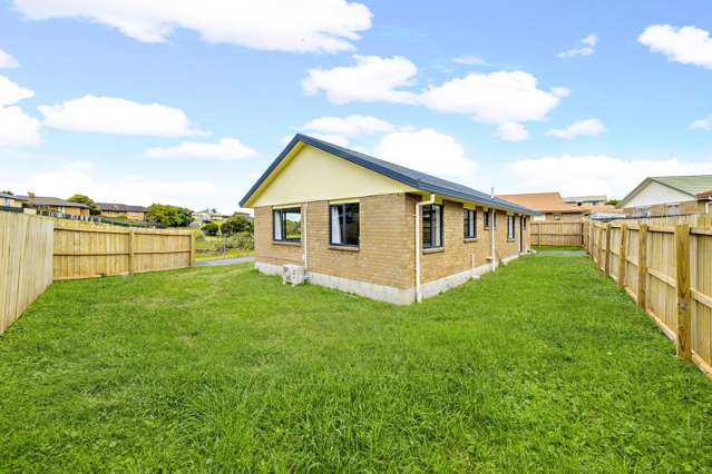 44 Manston Road Mangere_3