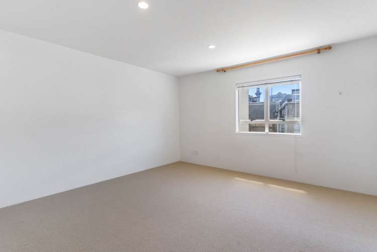 5/2 Upper Queen Street Auckland Central_4