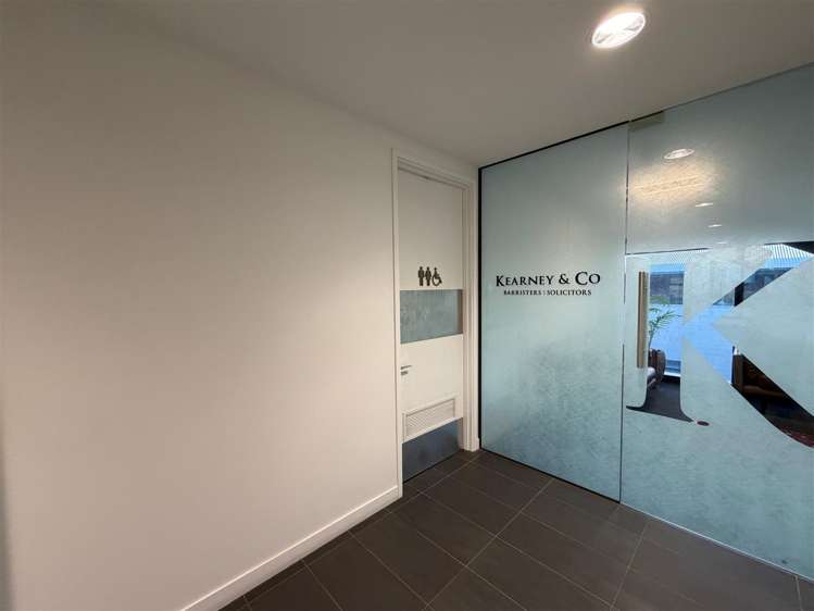 1/254 Montreal Street Christchurch Central_14