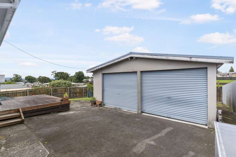 49 Beaumonts Way Manurewa_13