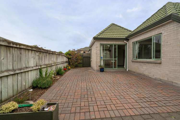 1/89 Harvey Street Waipahihi_4