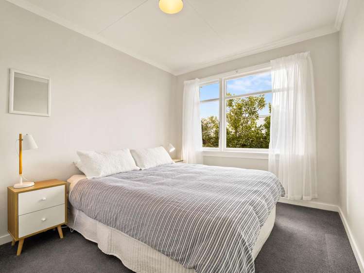 141 Easther Crescent Kew_13