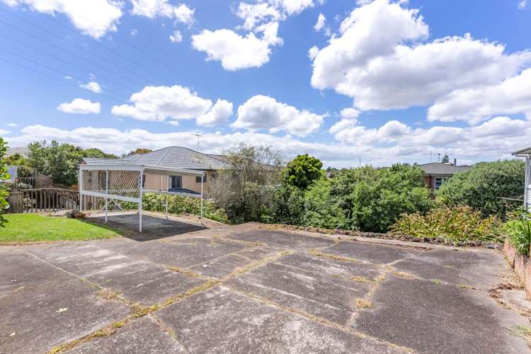 74 Oakdale Road Hillsborough_10